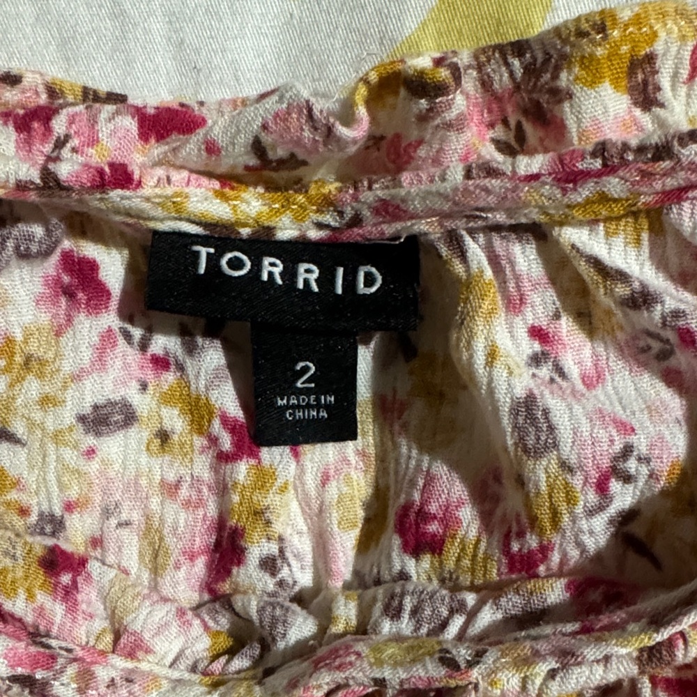 Floral Ruffle Tank Top - Picture 3 of 4